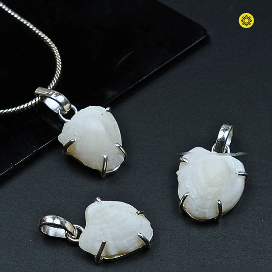 Machmani Premium Silver Pendant – Big Size